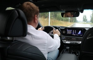 Travelnews.lv apceļo Latviju ar jauno piektās paaudzes «Lexus LS 500h AWD», kas maksā 145 000 eiro 37