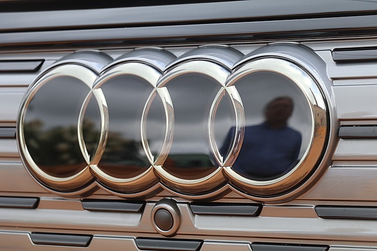 Latvijā tiek prezentēts «Audi» tautas klases jaunais spēkrats «Audi Q4 e-tron» 305627
