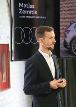 Latvijā tiek prezentēts «Audi» tautas klases jaunais spēkrats «Audi Q4 e-tron» 26