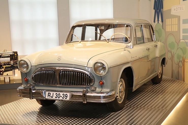 Saksijas pilsētā Cvikavā dzima «Audi», bet DDR laikā turpat tika ražots «Trabant» 305916