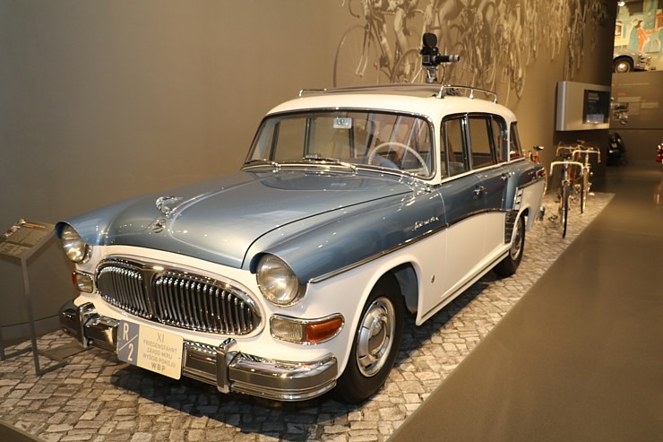 Saksijas pilsētā Cvikavā dzima «Audi», bet DDR laikā turpat tika ražots «Trabant» 305917