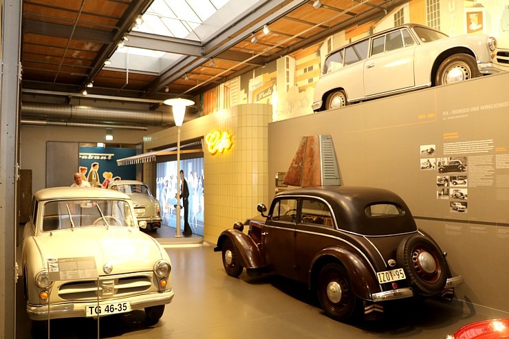 Saksijas pilsētā Cvikavā dzima «Audi», bet DDR laikā turpat tika ražots «Trabant» 305920
