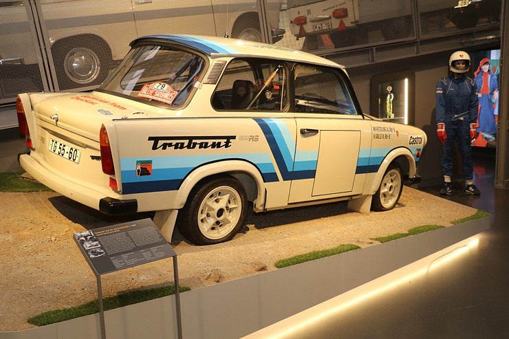 Saksijas pilsētā Cvikavā dzima «Audi», bet DDR laikā turpat tika ražots «Trabant» 305931