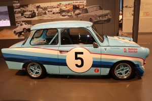 Saksijas pilsētā Cvikavā dzima «Audi», bet DDR laikā turpat tika ražots «Trabant» 28