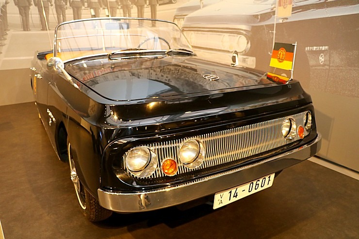 Cvikavas «Audi» un «Trabant» muzejā «August Horch Museum Zwickau» var arī apprecēties 305999