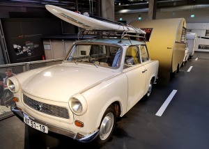 Cvikavas «Audi» un «Trabant» muzejā «August Horch Museum Zwickau» var arī apprecēties 3