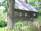 Ievērojamās latviešu rakstnieces Annas Brigaderes māja „Sprīdīši”, kuras pasaku tēli ir raduši mājvietu Tērvetes dabas parkā 3