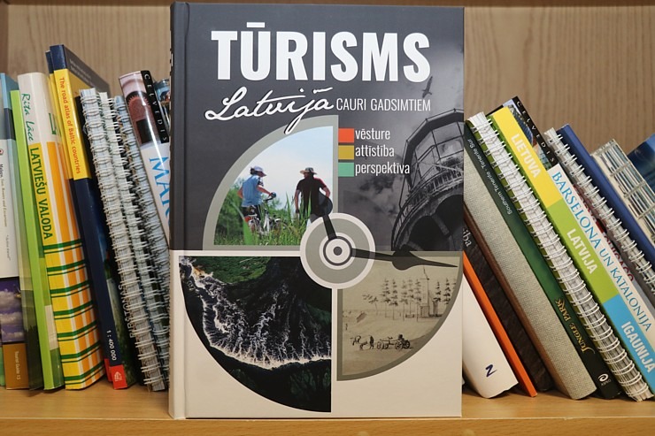Biznesa augstskolā «Turība» tiek prezentēta nopietna un apjomīga grāmata «Tūrisms Latvijā cauri gadsimtiem» 306239