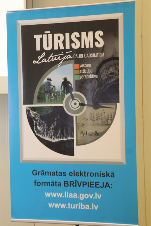 Biznesa augstskolā «Turība» tiek prezentēta nopietna un apjomīga grāmata «Tūrisms Latvijā cauri gadsimtiem» 306274