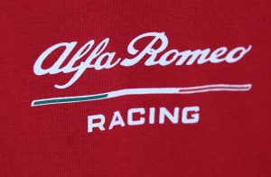 Travelnews.lv Biķernieku trasē joņo ar 510 zirgspēku «Alfa Romeo Stelvio Quadrifoglio» no «Autobrava» 19