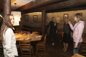 Travelnews.lv izbauda Kuresāres slavenā dzirnavu restorāna «Saaremaa Veski» ēdienkarti 37
