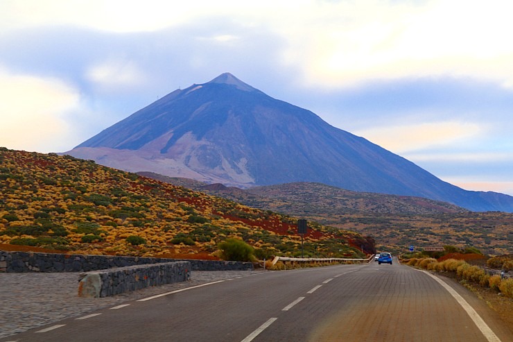 Travelnews.lv iepazīst mēness ainavu Teidas vulkāna apkārtnē Tenerifes salā 308125