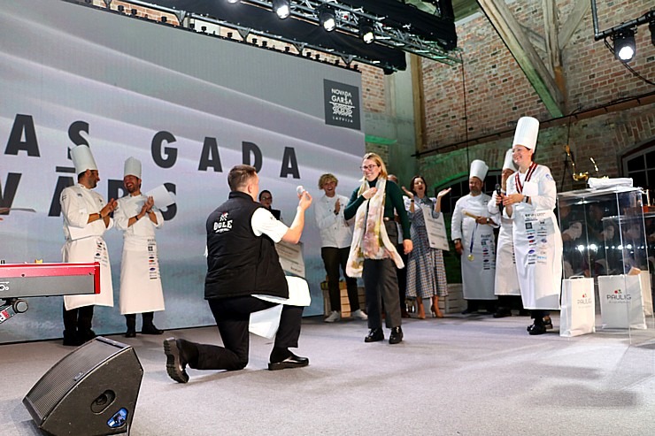 «Latvijas gada pavārs 2021» ir Dinārs Zvidriņš un «Latvijas gada pavārzellis 2021» ir Aleksandra Krūka 308270