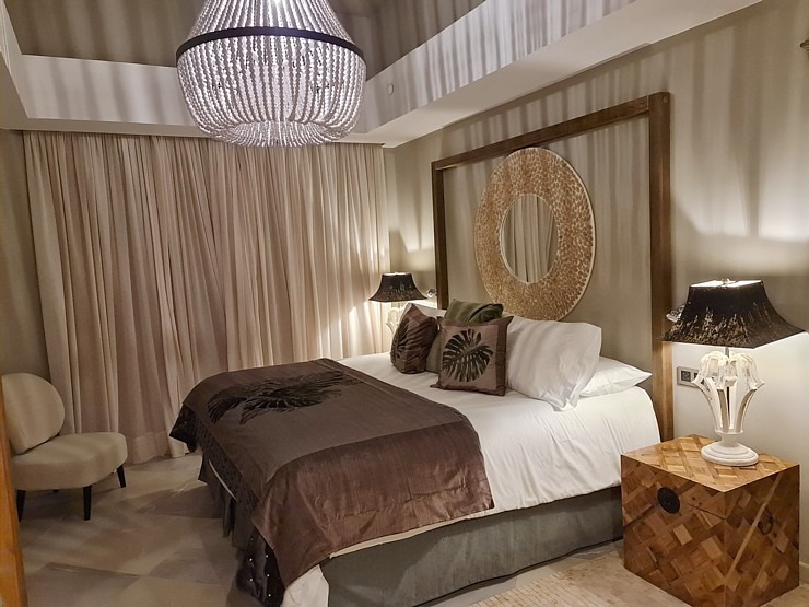 Travelnews.lv iepazīst vienu no skaistākajām dizaina viesnīcām Tenerifē - «Royal River Luxury Hotel» 309128