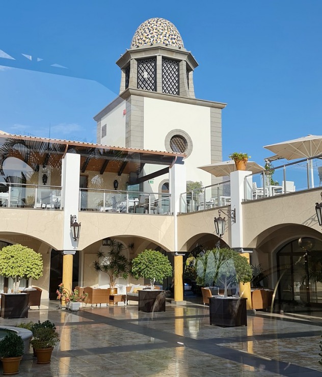 Travelnews.lv izbauda Tenerifes villu komplesu «Hotel Suite Villa María» viesmīlību 309461