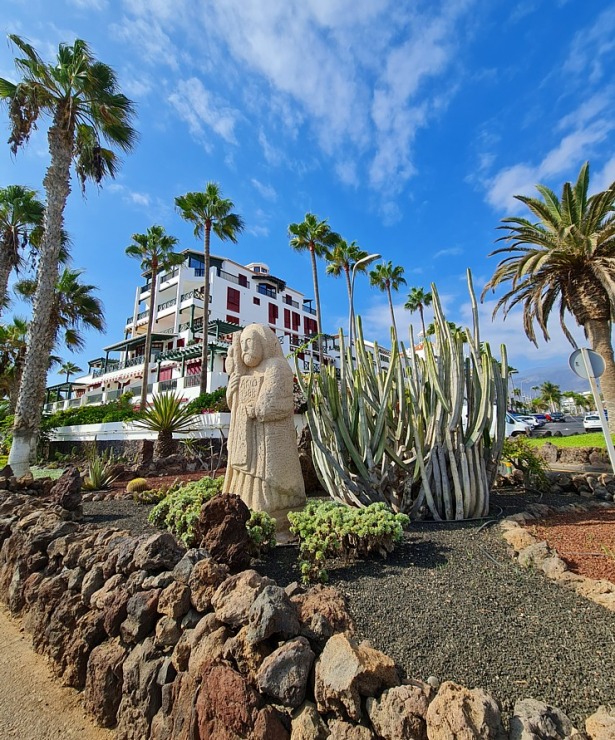 Travelnews.lv iepazīst Tenerifes kūrorta Adeje pludmali un promenādi 309540