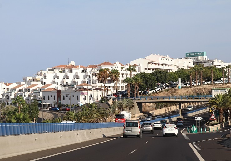 Travelnews.lv ar ekskursiju autobusu apbrauc apkārt Tenerifes salai un izbauda ceļu infrastruktūru 309610