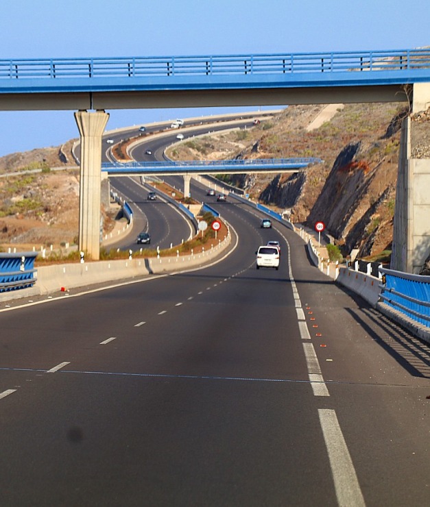 Travelnews.lv ar ekskursiju autobusu apbrauc apkārt Tenerifes salai un izbauda ceļu infrastruktūru 309613