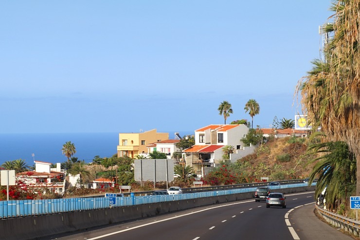 Travelnews.lv ar ekskursiju autobusu apbrauc apkārt Tenerifes salai un izbauda ceļu infrastruktūru 309631