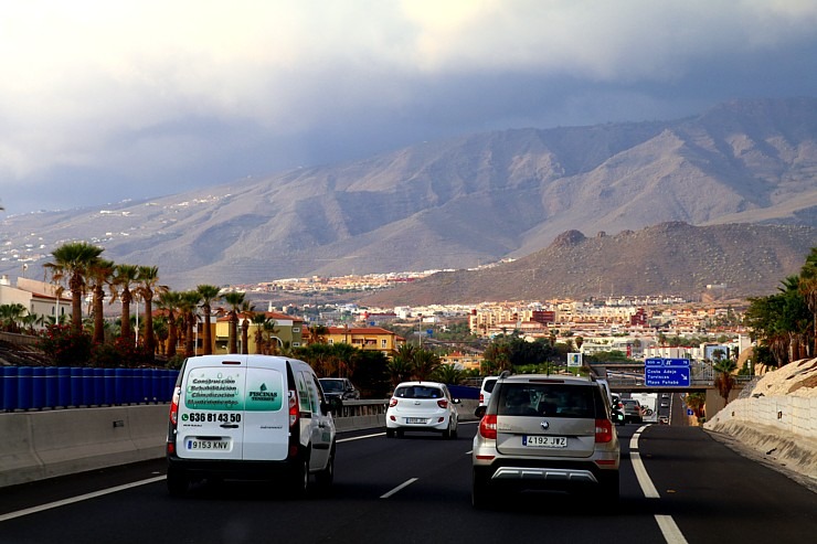 Travelnews.lv ar ekskursiju autobusu apbrauc apkārt Tenerifes salai un izbauda ceļu infrastruktūru 309639