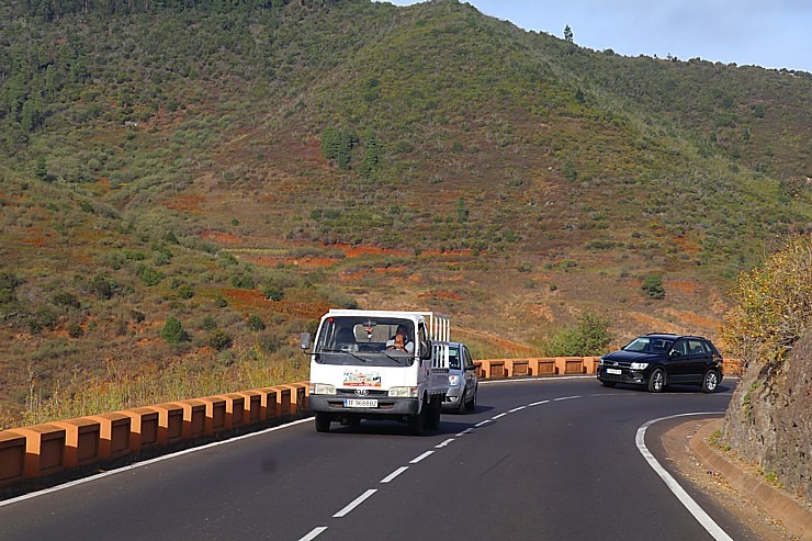 Travelnews.lv ar ekskursiju autobusu apbrauc apkārt Tenerifes salai un izbauda ceļu infrastruktūru 309604