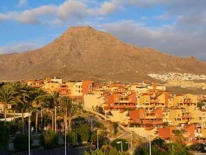 Travelnews.lv ar ekskursiju autobusu apbrauc apkārt Tenerifes salai un izbauda ceļu infrastruktūru 6