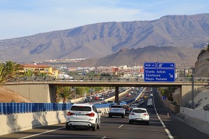 Travelnews.lv ar ekskursiju autobusu apbrauc apkārt Tenerifes salai un izbauda ceļu infrastruktūru 8