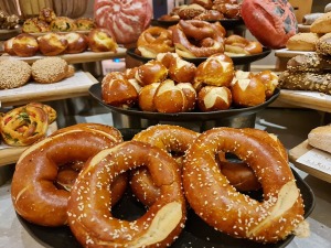 Viesnīcas «Rixos Sharm El Sheikh Adult Friendly» ēdienkartē ir gandrīz 500 ēdieni - maize, siltie... 7