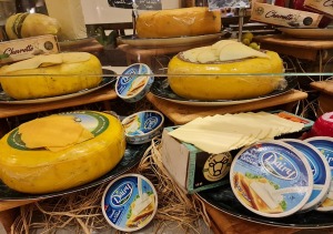 Viesnīcas «Rixos Sharm El Sheikh Adult Friendly» ēdienkartē ir gandrīz 500 ēdieni - maize, siltie... 70