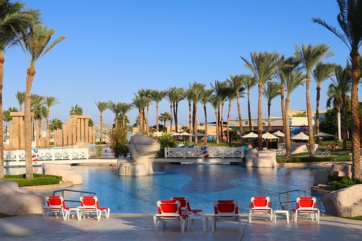 Dzīve pie baseina viesnīcā «Rixos Sharm El Sheikh Adult Friendly» 310361