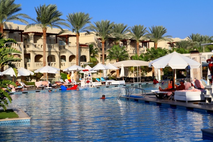 Dzīve pie baseina viesnīcā «Rixos Sharm El Sheikh Adult Friendly» 310364