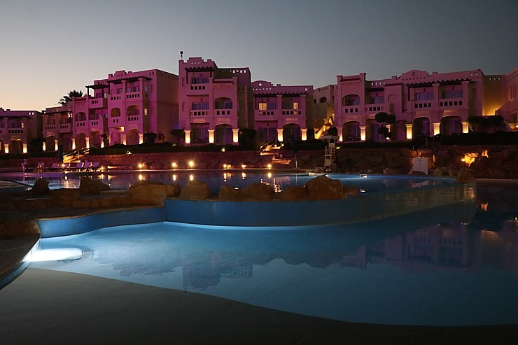 Dzīve pie baseina viesnīcā «Rixos Sharm El Sheikh Adult Friendly» 310366