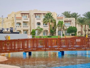 Dzīve pie baseina viesnīcā «Rixos Sharm El Sheikh Adult Friendly» 14