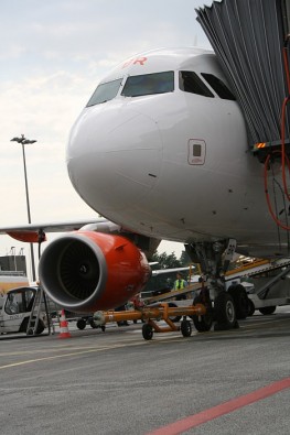 Ar vidējo lidmašīnu vecumu 2,2 gadi, easyJet pieder jaunākā un videi draudzīgākā flote starp visām nozīmīgākajām aviokompānijām Eiropā Ar vidējo lidmašīnu vecumu 2,2 gadi, easyJet pieder jaunākā un videi draudzīgākā flote starp visām nozīmīgākajām aviokompānijām Eiropā 16656