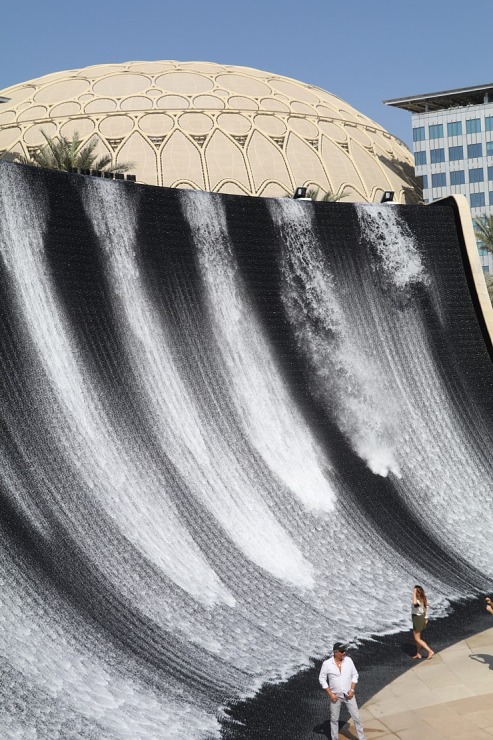 Travelnews.lv apmeklē izstādē «Expo 2020 Dubai» ūdens  atrakciju «Dubai Water Feature» 311206