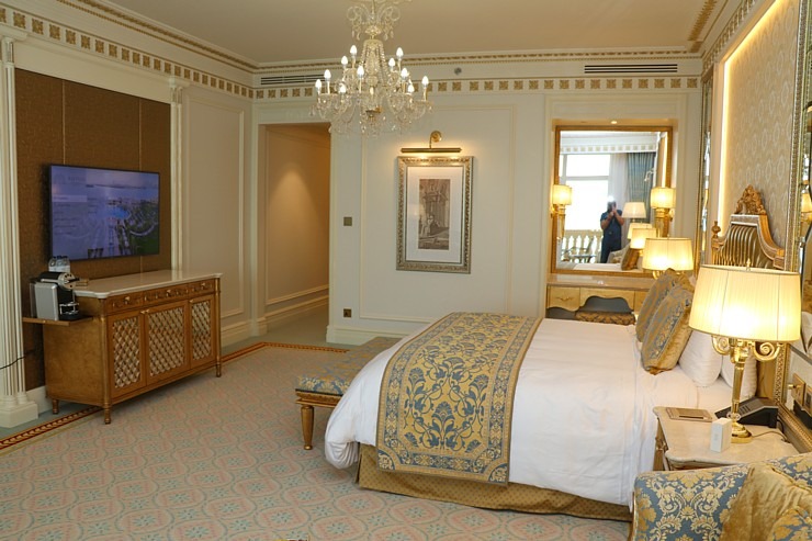 Travelnews.lv nakšņo Dubaijas luksus viesnīcā «Raffles The Palm Dubai» 311243