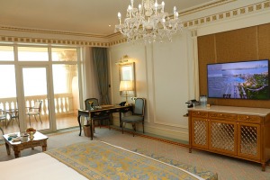 Travelnews.lv nakšņo Dubaijas luksus viesnīcā «Raffles The Palm Dubai» 6