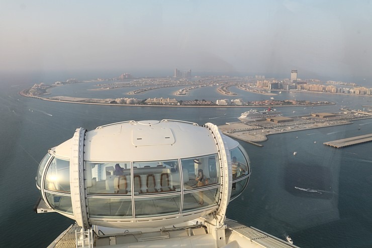Travelnews.lv 38 minūtes izbauda pasaulē augstākā panorāmas rata «Ain Dubai» braucienu 311494