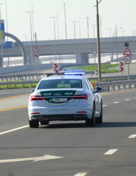 Travelnews.lv novēro Dubaijas ceļu satiksmes dalībniekus 8