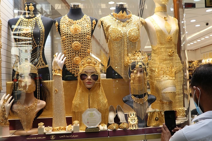 Travelnews.lv apmeklē Dubaijas zelta tirgu vecpilsētā 311913
