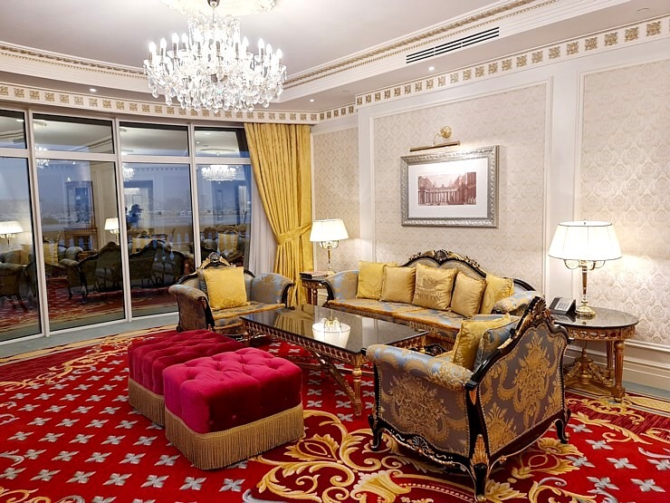 Travelnews.lv iepazīst Dubaijas luksus viesnīcas «Raffles The Palm Dubai» šeihu un prezidentu numuru 312111
