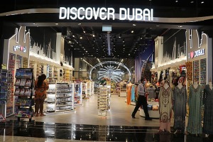 Travelnews.lv Dubaijas lielveikalos konstatē, ka daudzu zīmolu cenas ir augstākas nekā Latvijā 29