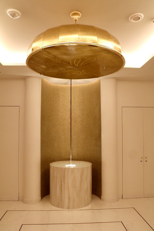 Iepazīstam Dubaijas luksus viesnīcas «Raffles The Palm Dubai» spa kompleksu «Cinq Mondes Spa» 312182