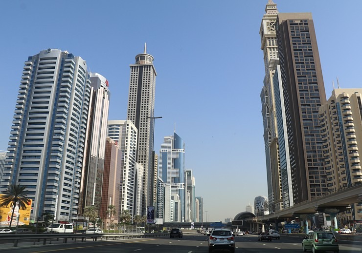 Dubaijas debesskrāpji un modernā arhitektūra pārsteidz tūristus 312247