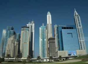 Dubaijas debesskrāpji un modernā arhitektūra pārsteidz tūristus 9