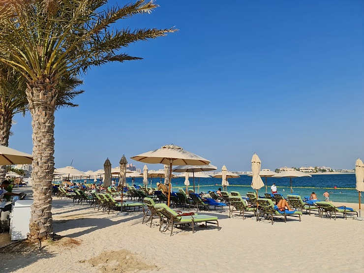Travelnews.lv izbauda Dubaijas luksus viesnīcas «Raffles The Palm Dubai» infrastruktūru 312482