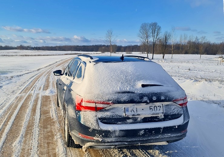 Travelnews.lv ar auto nomas «Avis Latvija» spēkratu ceļo uz Latgali, svinēt Ziemassvētkus 312648