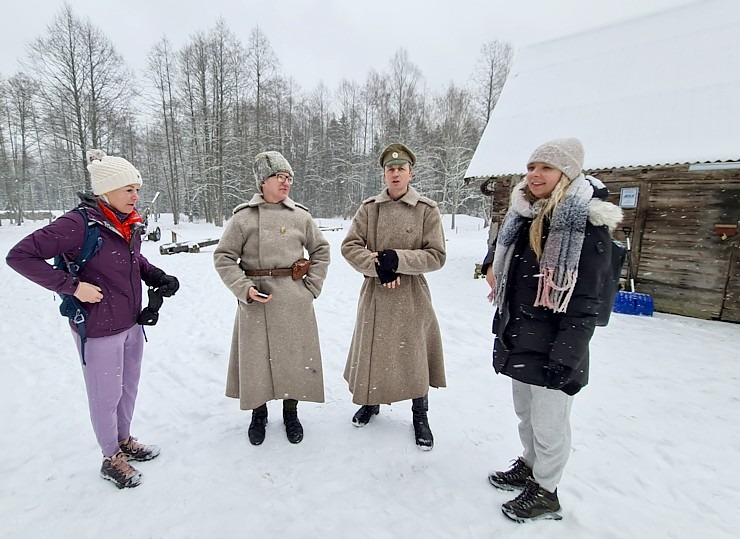 Travelnews.lv sadarbībā ar auto nomu «Avis Latvija» apciemo «Ziemassvētku kauju muzejs» 312903