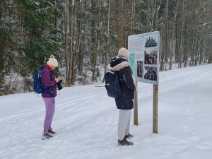 Travelnews.lv dodas 26 km pārgājienā Ložmetējkalna apkārtnē Jelgavas novadā 37