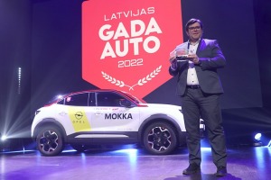 Par «Gada auto 2022» Latvijā kļūst otrās paaudzes «Opel Mokka» 27